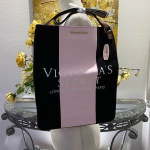 Victoria’s Secret long tote NWT
